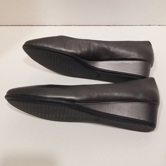 Ladies' e360 by Easy Spirit Wedge Dress Shoes, Size 7.5W, EUC - Picture 5 of 11